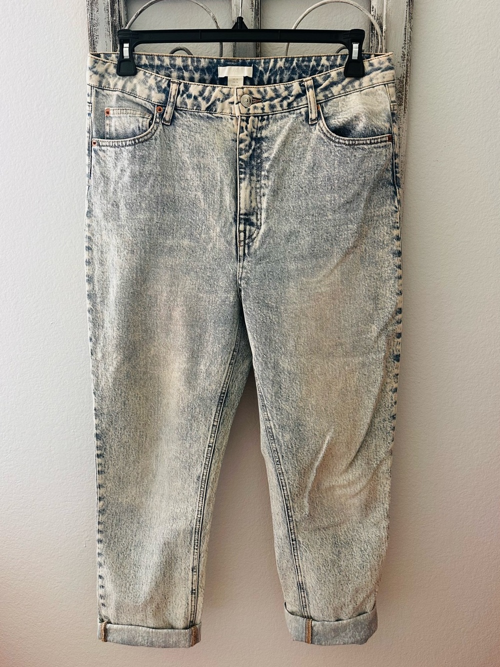 H&M Women’s Acid Wash Jeans - Casual Relaxed Fit